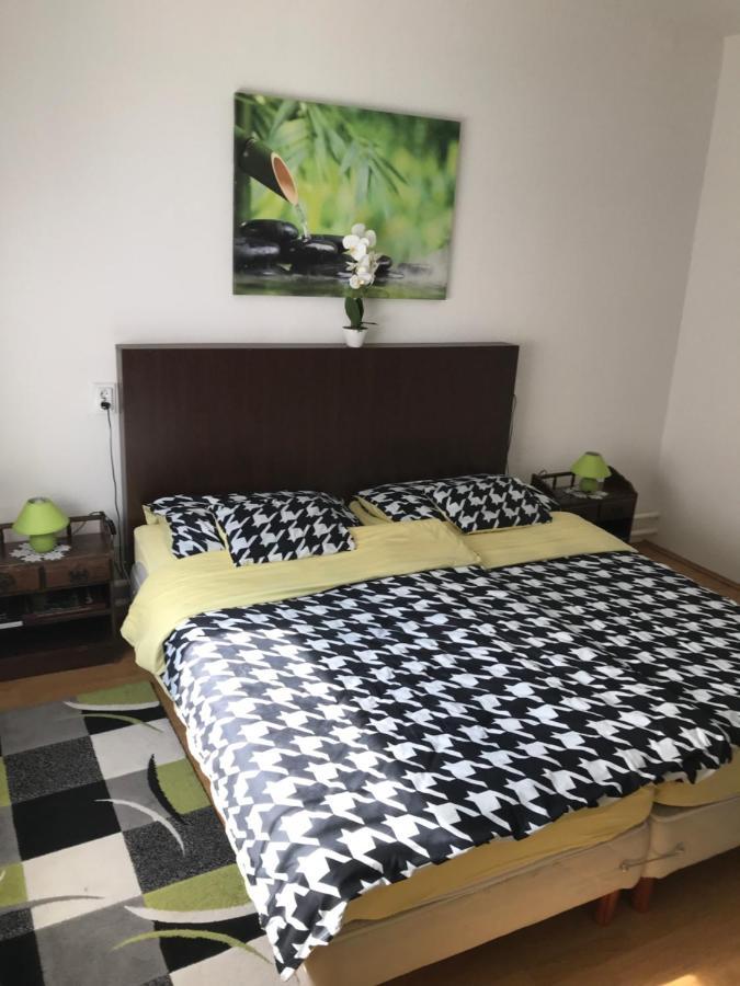 Zen Apartman Szolnok Exteriör bild